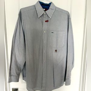 Tommy Hilfiger men’s long sleeve button down shirt. Size medium